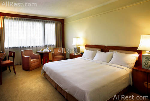 Le Meridien Singapore 4